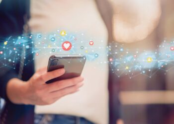 Why Social Media Is Revolutionizing Modern Insurance